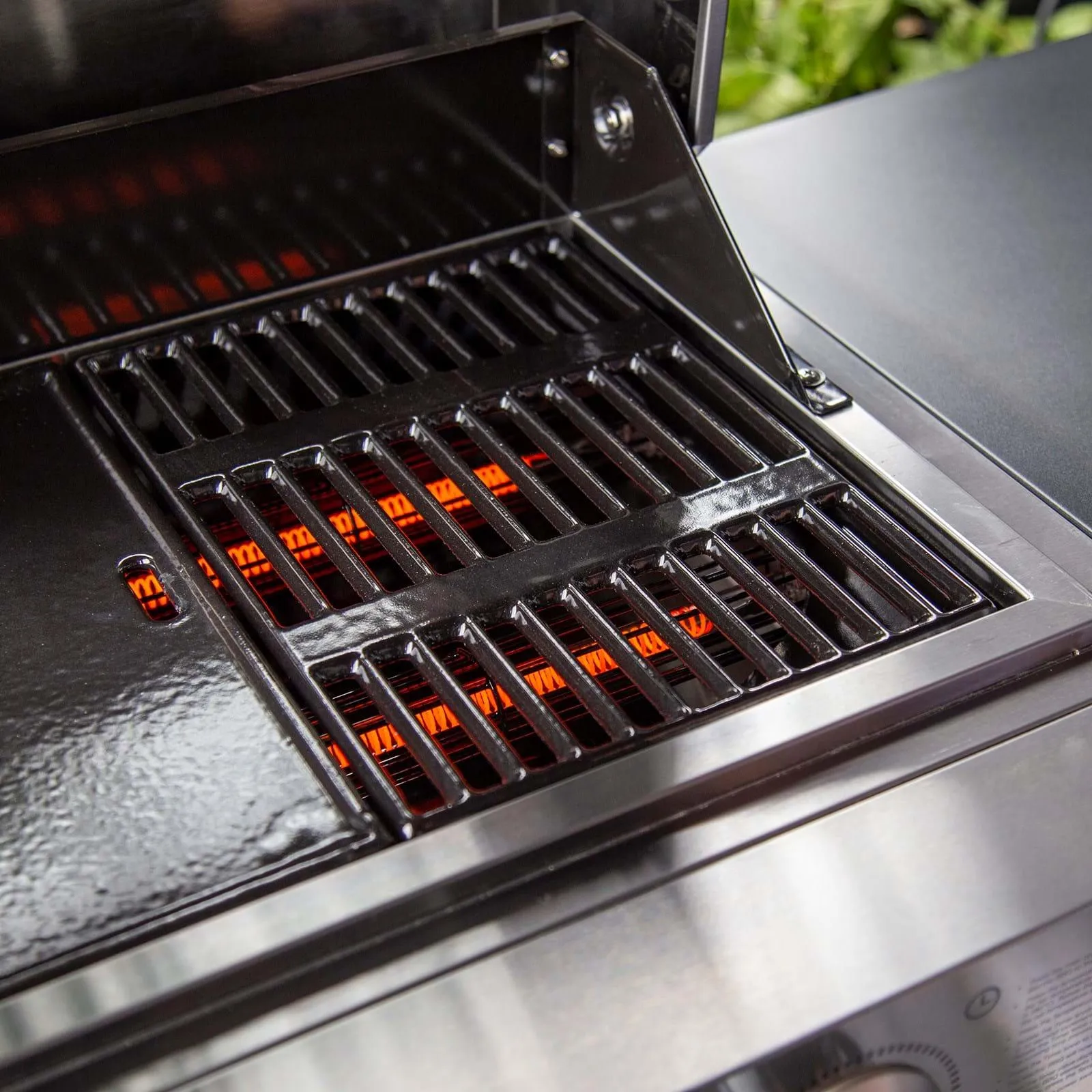 Gasmate Paragon Digital Electric BBQ