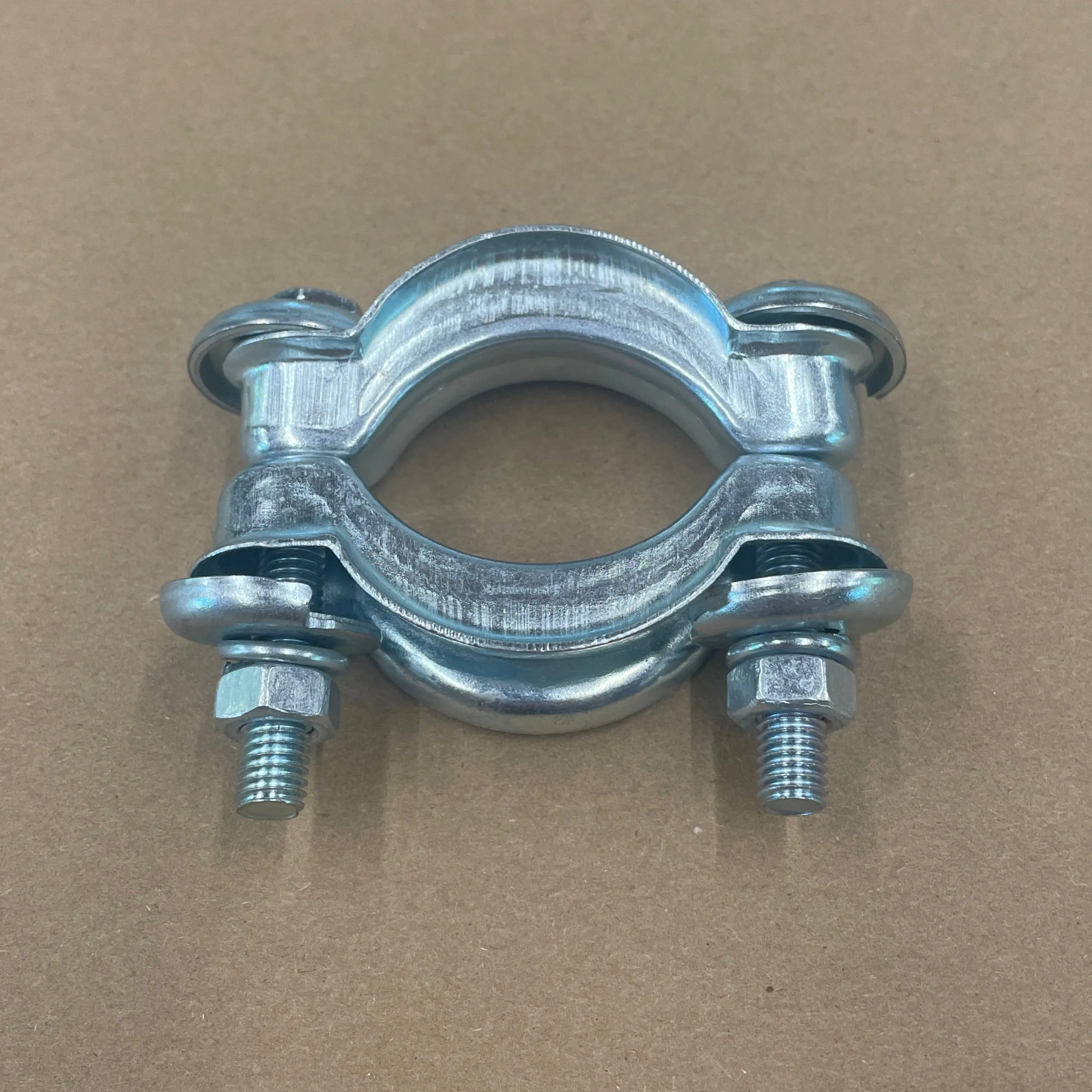 Lower Manifold Clamp (1098 and 1275 Engines)