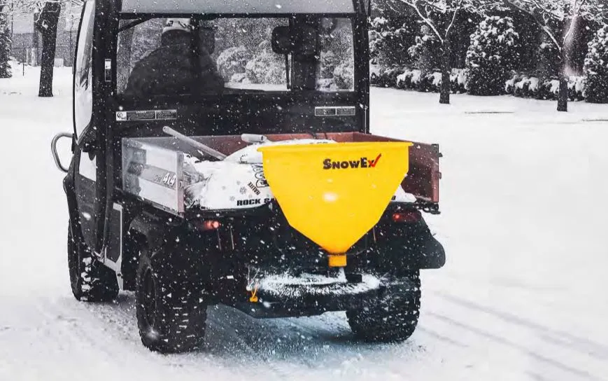 SnowEx SR-210 Wireless Utility Tailgate Spreader 3.0 cu ft.