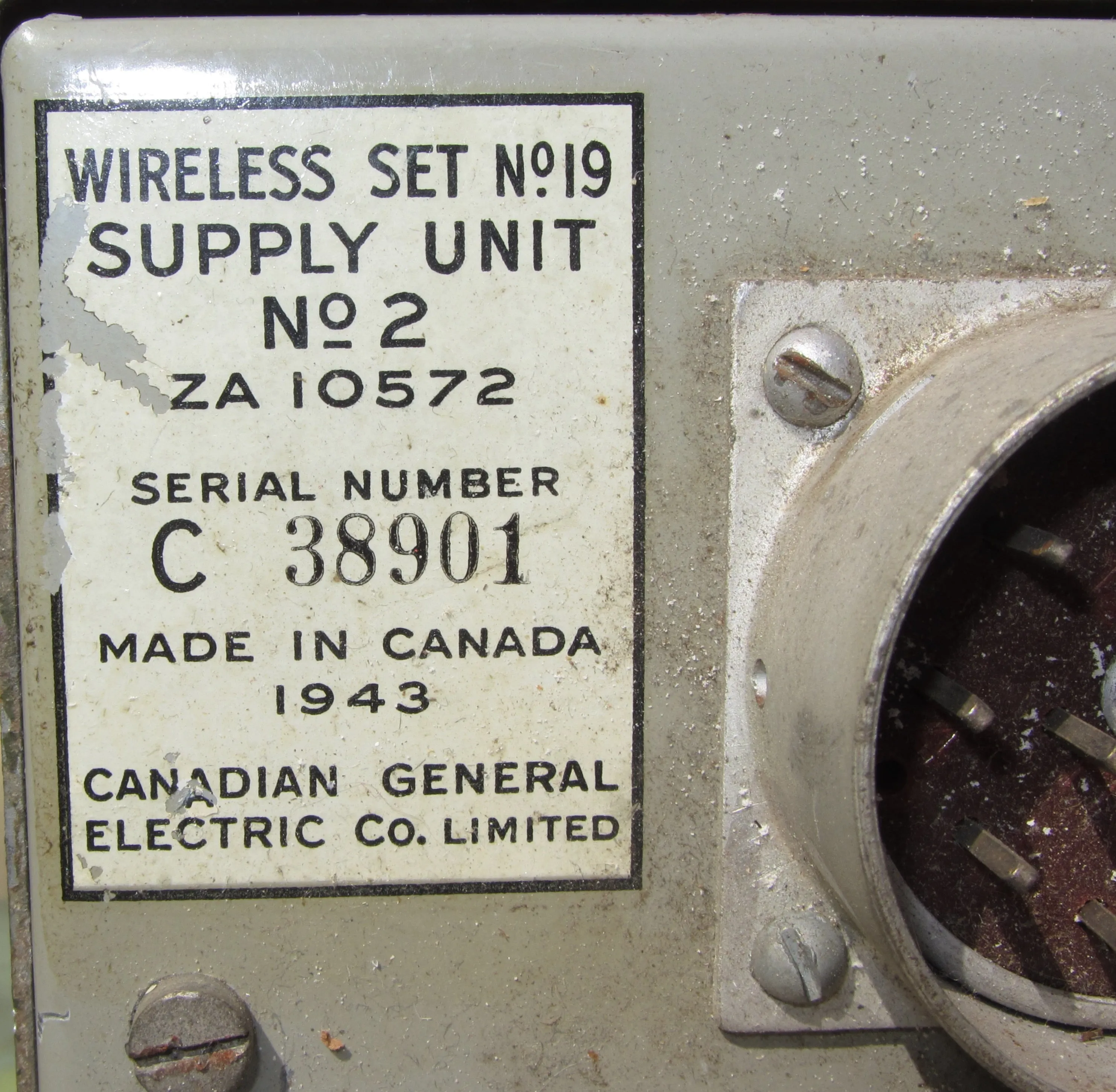 WW2 1943 Canadian WS19 Wireless Set No.19 MKII Power Supply Unit ZA10572